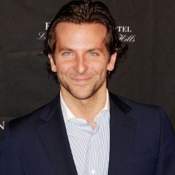 Bradley Cooper Akan Hadapi Mata-Mata Jerman di Dark Invasion