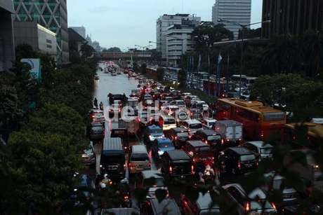 Jalanan Jakarta Masih Terendam Banjir, Ini Lokasinya