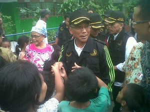 Minta BUMN Bantu Korban Banjir, Jero: Presiden Sudah Gulung Celana!