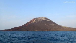 Gunung Anak Krakatau yang Perkasa