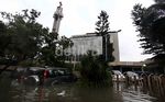 Banjir Green Ville Rendam Sekolah & Gereja
