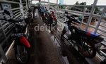 Sepeda Motor Mengungsi ke JPO