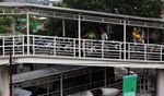 Sepeda Motor Mengungsi ke JPO