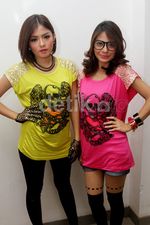 Centilnya Tiwi & Tika T2
