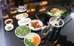Belajar Cara Memasak dan Menikmati Shabu-Shabu Korea di Okane