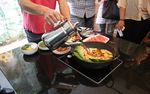 Belajar Cara Memasak dan Menikmati Shabu-Shabu Korea di Okane