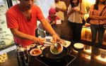 Belajar Cara Memasak dan Menikmati Shabu-Shabu Korea di Okane
