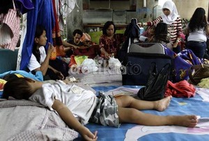 Jangan Beri Makanan Bersambal & Bersantan Pada Pengungsi Banjir