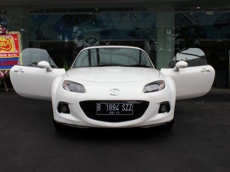 Belum Diluncurkan, Mazda MX-5 Facelift Sudah Terjual 10 Unit