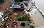 Perbaikan Tanggul Latuharhari Dikebut