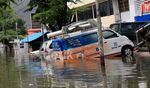 Suasana Hari Ketiga Banjir Pluit