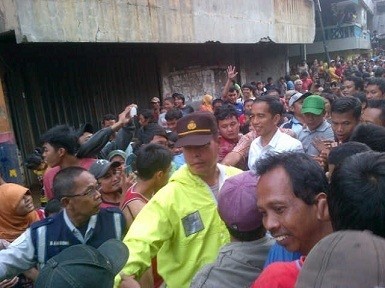 Jokowi: Pukul 01.00 WIB pun Bantuan Kita Antar