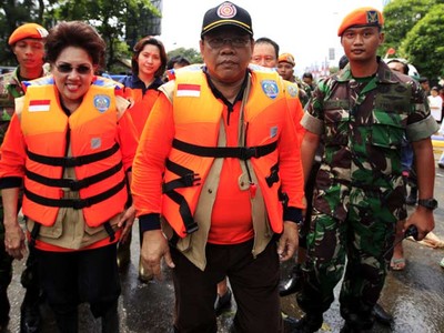 Menkokesra Tinjau Banjir Pluit