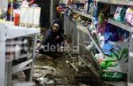 Mini Market Bersih-bersih Usai Banjir