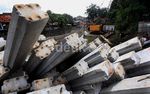 Cegah Banjir, Pilar Beton Ditancapkan