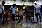 Pasca Banjir, SMA 8 Bersih-bersih