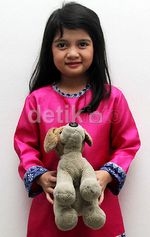 Imutnya Afiqah Berbaju Pink