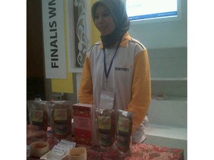 Wanita Ini Jadi Pengusaha Keripik Bawang Gara-gara Ikuti Wejangan Orang Tua