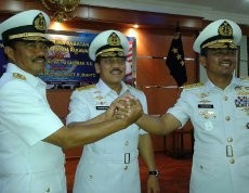 Tongkat Komando Koarmabar Berpindah Tangan ke Laksdya Arief Rudianto