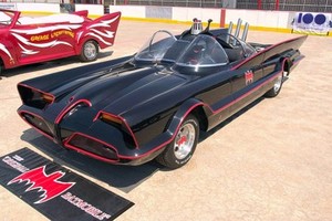 Mobil Batman Dilelang dan Terjual Seharga Rp 40 Miliar