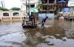 Bandengan-Gedong Panjang Masih Lumpuh