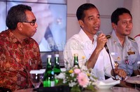 Dalam sambutannya, Jokowi menyebut ada 40 Kopaja AC P-20 yang masuk jalur busway. Pada Maret mendatang akan ditambah 60 unit Kopaja AC lagi.