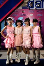 Parade Artis di DahSyatnya Awards 2013