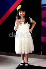 Parade Artis di DahSyatnya Awards 2013