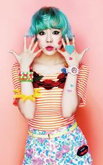 Pose Centil SNSD
