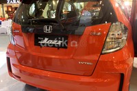 Menambah keamanan kendaraan, sekarang juga tersedia Security Alarm.