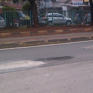Jalan Berlubang di Jaksel, Mulai dari Pondok Indah Sampai Ciputat Raya