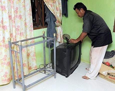 Tragis! Bocah 2 Tahun Tewas Tertimpa Televisi