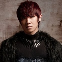 Curhat di Situs Pribadi, Joon MBLAQ Sedang Emosi