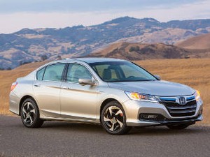 Honda Accord Plug-in Hybrid Didaulat Sebagai Sedan Teririt di Amerika