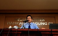 Menurut Kepala Biro Hukum dan Humas MA Ridwan Manyur, putusan yang diketuk ketua majelis Paulus Effendi Lotulung ini bersifat final dan tidak dapat dilakukan langkah upaya hukum lainnya.