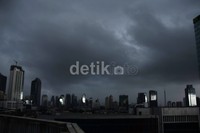 Sejumlah kawasan di Jakarta juga telah diguyur hujan. Ramses/detikFoto.