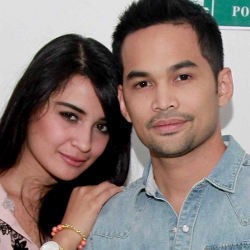 Tengku Wisnu & Shireen Sungkar Tak Mau Gelar Pesta Pernikahan Mewah