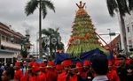 Rayahan Gunungan Grebeg Maulud Kraton Yogya