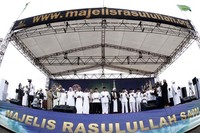 SBY doa bersama ribuan umat Muslim. (Setpres).