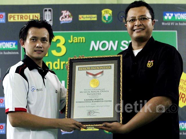 Candra Wijaya Raih MURI