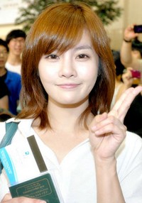 5 Idola KPop Cantik Berlesung Pipi