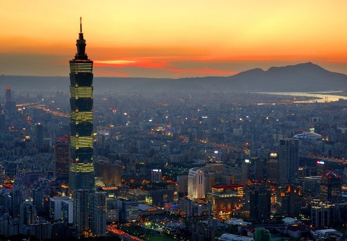 Wusss! Lift Tercepat di Dunia Ada di Taiwan