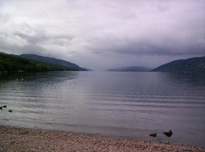 Danau Loch Ness & 6 Destinasi yang Terkenal Karena Mitos