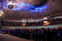 Acara ini dihadiri ribuan kader NasDem dari seluruh Indonesia.