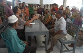 Dituduh Dukun Santet, Seorang Ustadz Diusir Dari Desanya