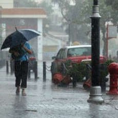 Tak Ada Cuaca Ekstrim, Jakarta Hanya akan Diguyur Hujan Sedang Hari Ini