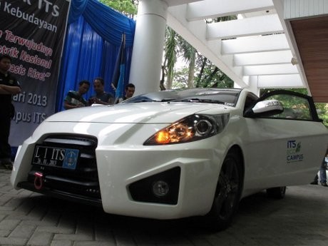 Jika Diproduksi Massal Mobil Listrik ITS Dijual Rp 200 Jutaan