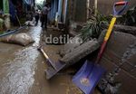 Akibat Banjir Puluhan Rumah Rusak
