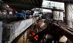Sampah Sisa Banjir di Kalibata Dibersihkan