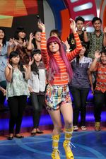 Gaya Ngejreng Mulan Jameela